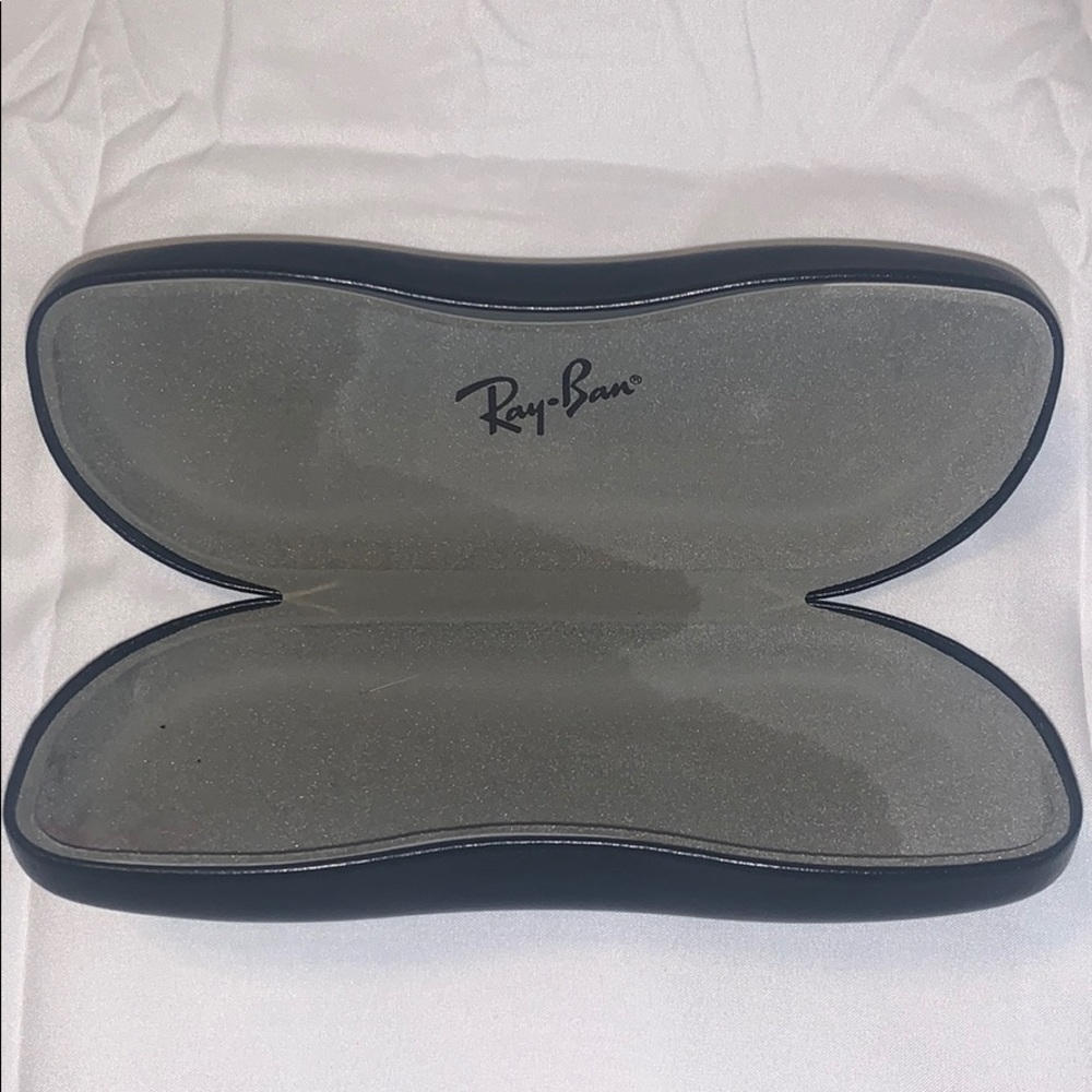 Ray-Ban Hard case - Picture 3 of 4